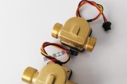 热水器水流传感器修理全攻略（解决热水器水流不稳定问题）