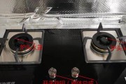 燃气管与燃气灶的安全距离问题（如何保障厨房安全以及避免燃气泄漏隐患）