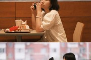 小麦当劳摄像机手机拍照功能如何操作？