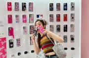 怎么取很紧的手机壳？有哪些技巧可以轻松取下？
