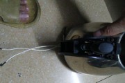 清洗热水器电热丝的方法（让你的热水器电热丝保持清洁）