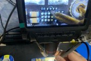 解决显示器阴阳屏问题的有效方法（如何修复显示器阴阳屏）