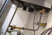 热水器开冷水漏水解决方案（热水器冷热水切换异常）