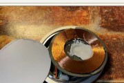 磁力充电器的工作原理是什么？
