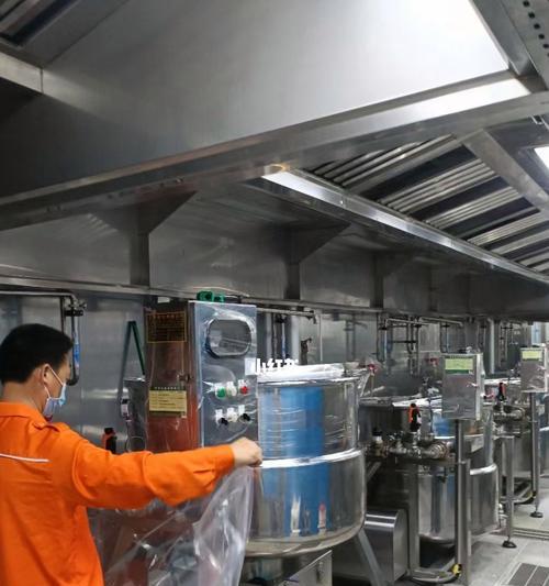 以太仓蛋糕店油烟机清洗方法（保持油烟机清洁的关键步骤）