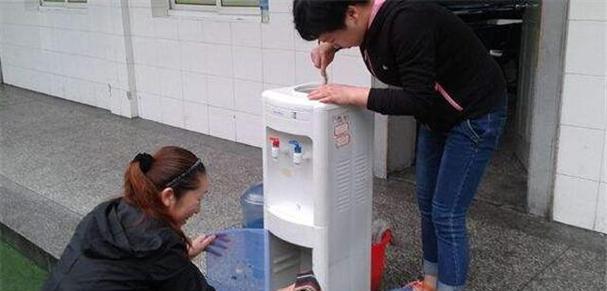 解决饮水机出水不畅的问题（快速处理方法与预防措施）