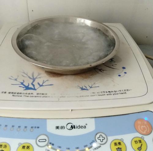 美的电磁炉解锁方法（使用美的电磁炉时）