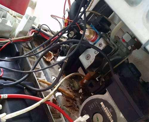 解决壁挂炉漏水不热的问题（维修壁挂炉漏水不热的实用方法）