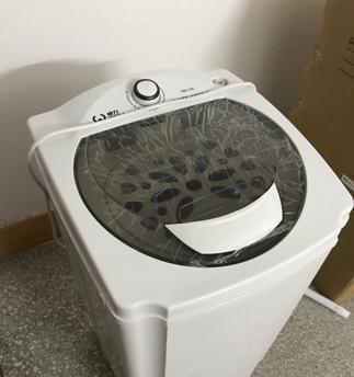 小鸭圣吉奥洗衣机安装步骤详解（轻松愉快地安装你的小鸭圣吉奥洗衣机）