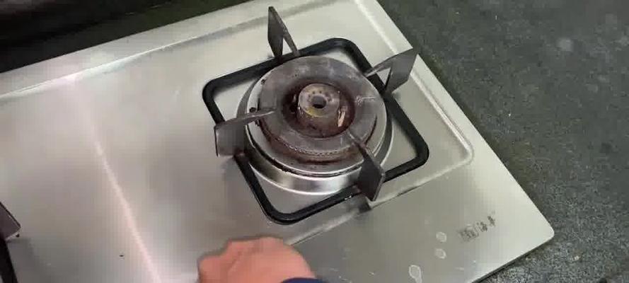燃气灶打不着火解决方法（燃气灶无法点火的常见问题及解决办法）