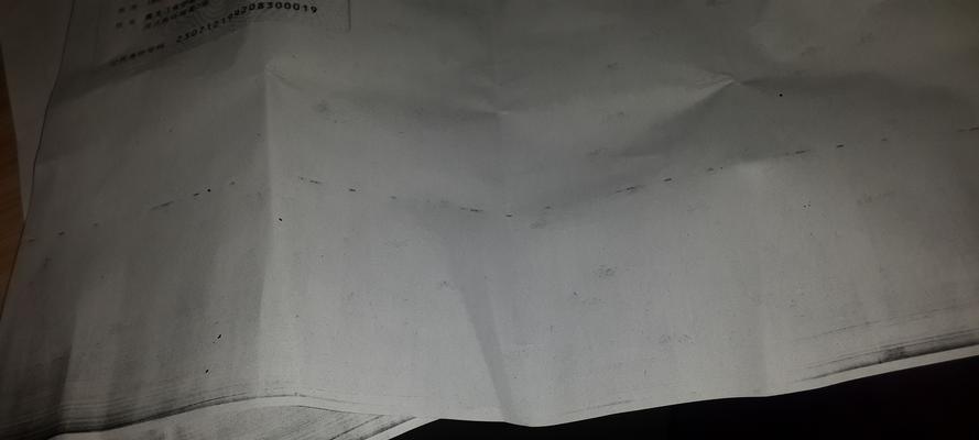 复印机总是出现黑点的原因分析与解决方法（从维护不当到硒鼓老化）