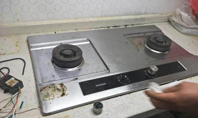 如何应对集成灶煤气泄漏（安全措施和应急处理方法）