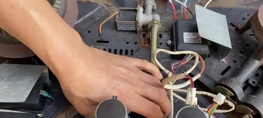 燃气灶点火不燃烧的维修方法（解决燃气灶点火无火苗问题的技巧与步骤）