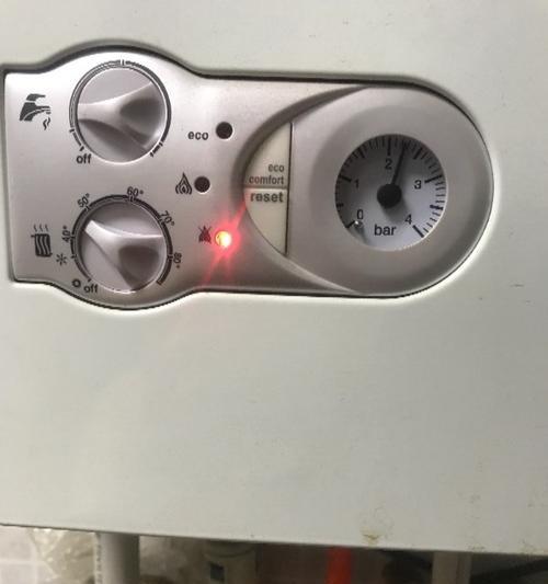 壁挂炉冷凝器维修方法（故障判断与解决方法）