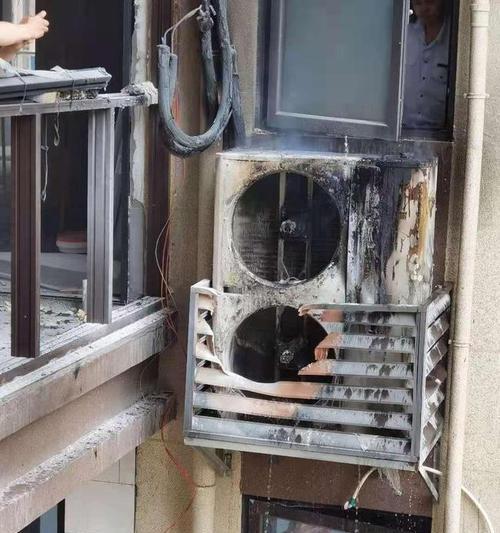 处理家中空调漏水问题的方法（有效应对空调漏水）