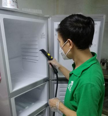 冰箱清洗省钱的小窍门（如何以滨江区冰箱清洗为主题省下不少开销）