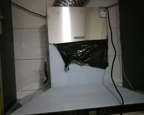 以欧派抽油烟机的自动清洗功能大大提升家居生活品质（以欧派抽油烟机的自动清洗功能）