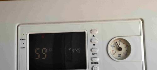 壁挂炉串水问题及解决方法（解决壁挂炉串水问题的关键步骤与技巧）