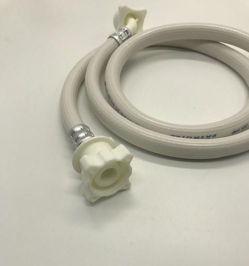 如何处理洗衣机水管进水问题（快速解决洗衣机水管进水困扰）