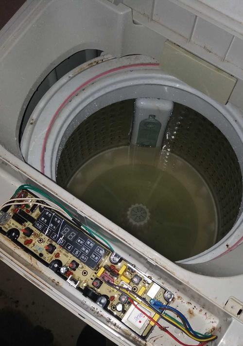 全自动洗衣机不排水？这些原因你检查了吗？