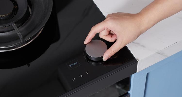集成灶烤箱清洗污渍的方法是什么？如何高效去除顽固污渍？