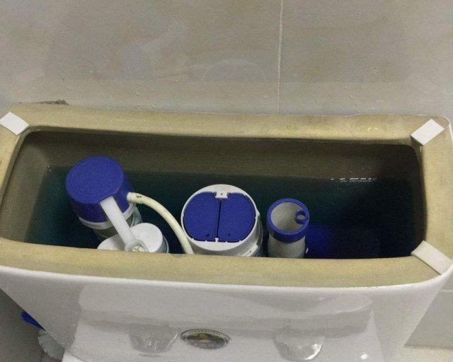 马桶一直流水怎么办？快速解决方法是什么？