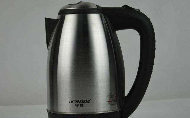 热水壶显示器变绿了是什么原因？如何解决？