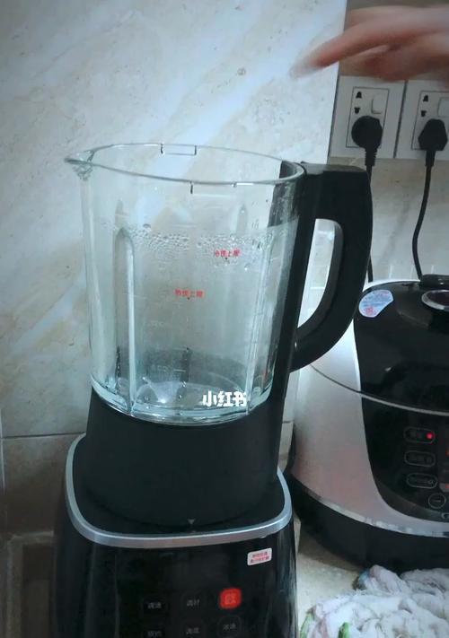 破壁机制作豆浆不稠是什么原因？如何调整解决？