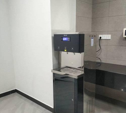 宾馆商用直饮水机维修价格是多少？常见问题有哪些解决方法？