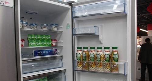 我家冰柜泡水后如何处理？维修还是更换？