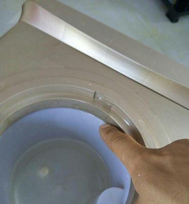 饮水机水箱溢水了怎么办？如何快速解决？