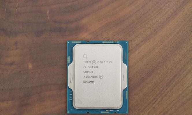32GB内存搭配i513代CPU电脑性能如何？