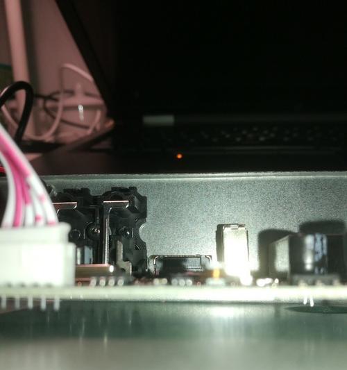 机顶盒用板子包裹的方法是什么？