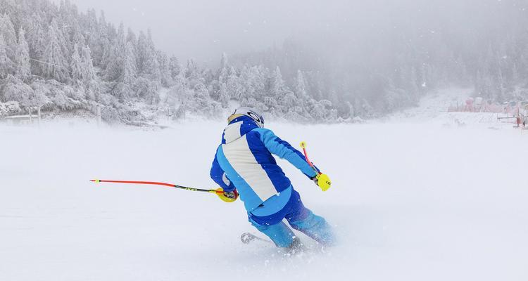 滑雪360相机如何放大镜头？放大功能在拍摄中有什么用途？