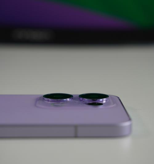 遮盖手机摄像头的原因是什么？这样做有什么好处？