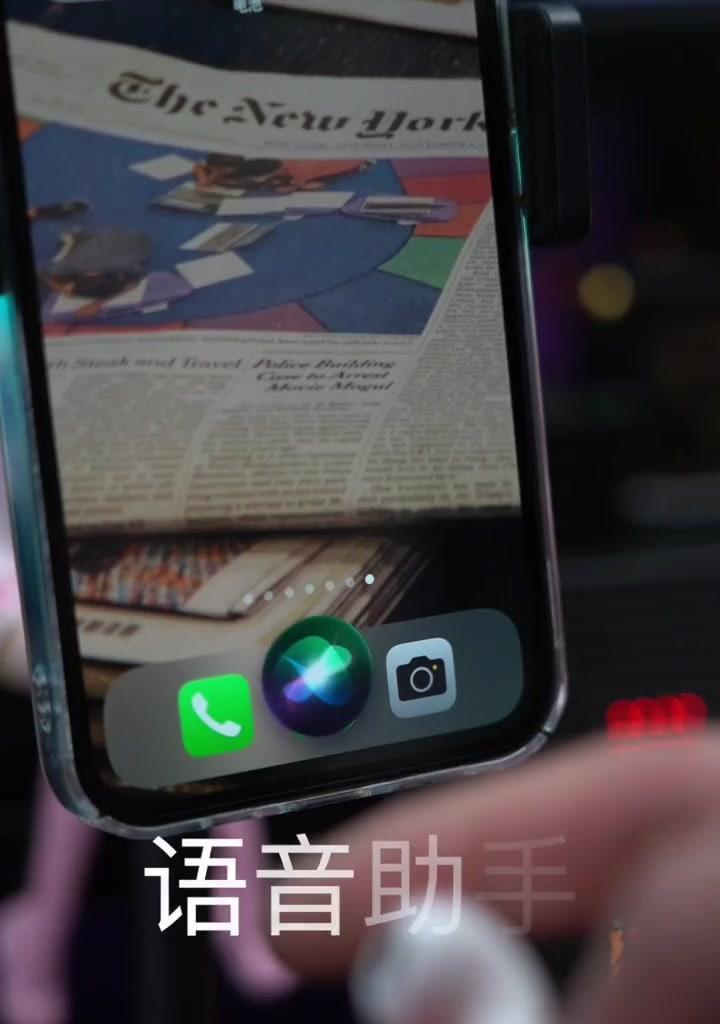 电视机频繁弹出语音助手的原因是什么？