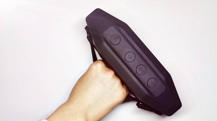 瑞尔桑低音炮的使用效果如何？低音炮好用吗？