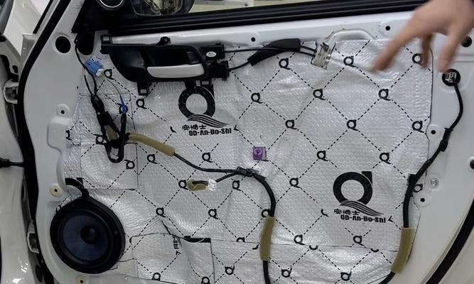 汽车音响隔音版的性能如何？