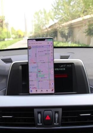 侧窗口手机支架拆卸方法是什么？