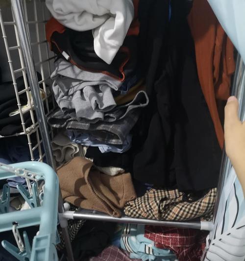 充电器太大占空间怎么办？如何有效整理？
