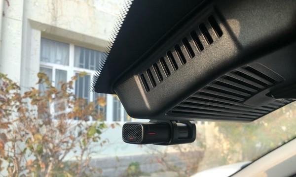 停车状态下如何使用移动电源？操作中常见问题如何解决？