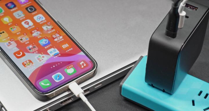 红米手机充电器接口是什么类型？通用性如何？