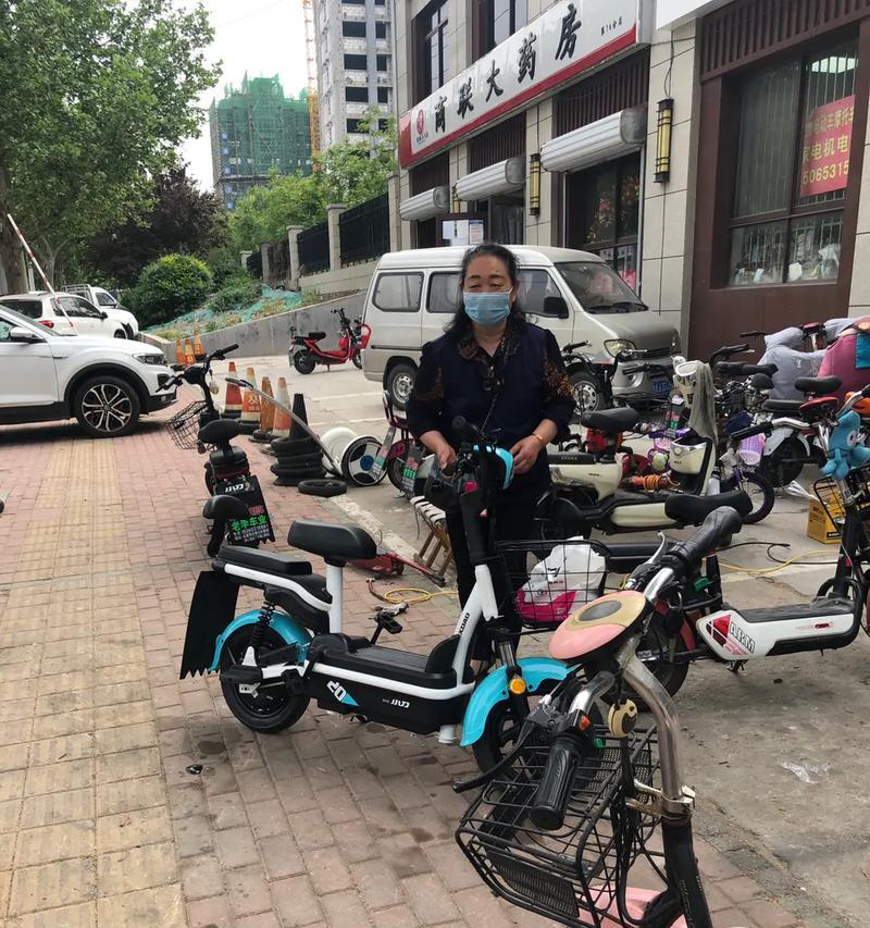 电瓶车被划伤后如何处理？情绪表达的正确方式是什么？
