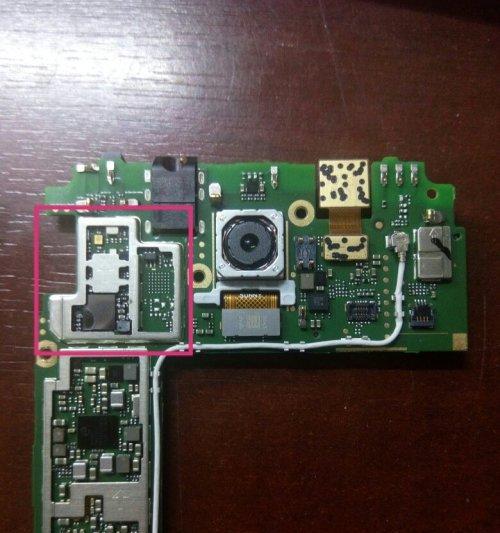 小米手机主板性能评价是什么？使用中应注意哪些问题？