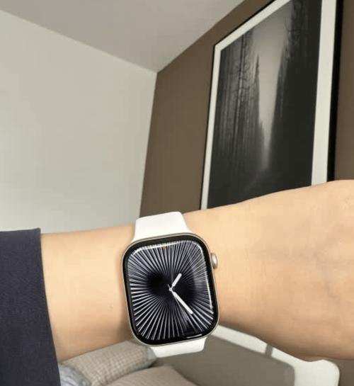 新苹果手表s10开机步骤是什么？遇到开机问题该如何解决？