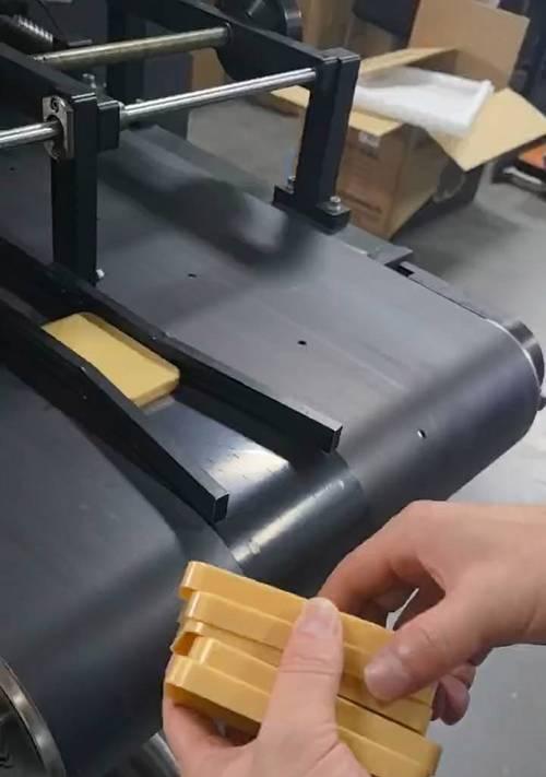 uv手机壳打印机操作教程是什么？