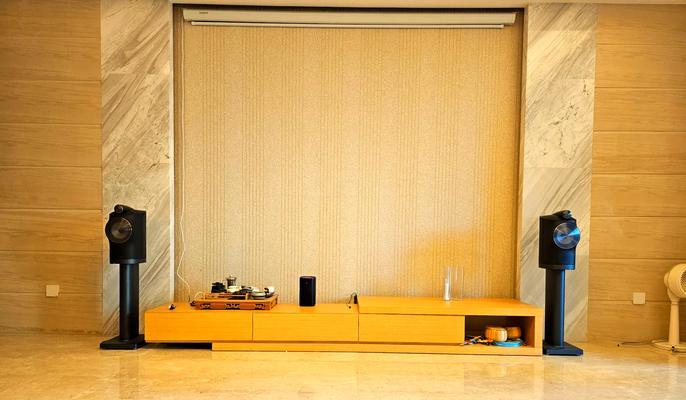 双屏摆放音箱的正确方法是什么？摆放时应注意什么？